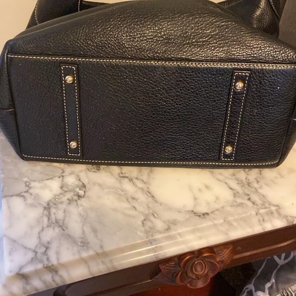 Dooney & Bourke black pebble leather. - Picture 4 of 5
